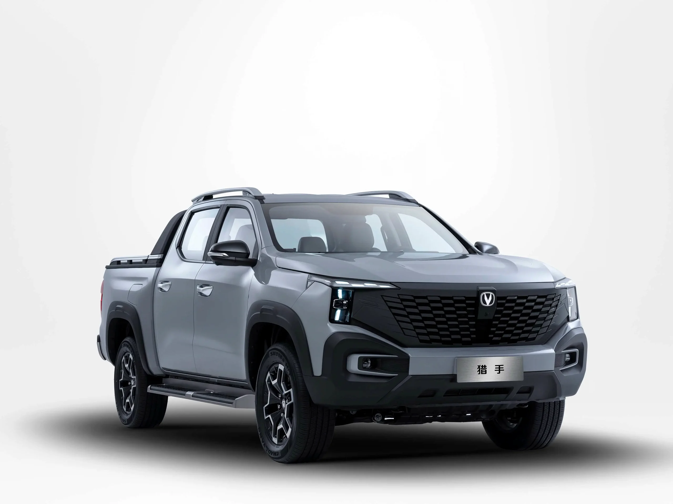 
								Hunter REEV Pickup Truck full									