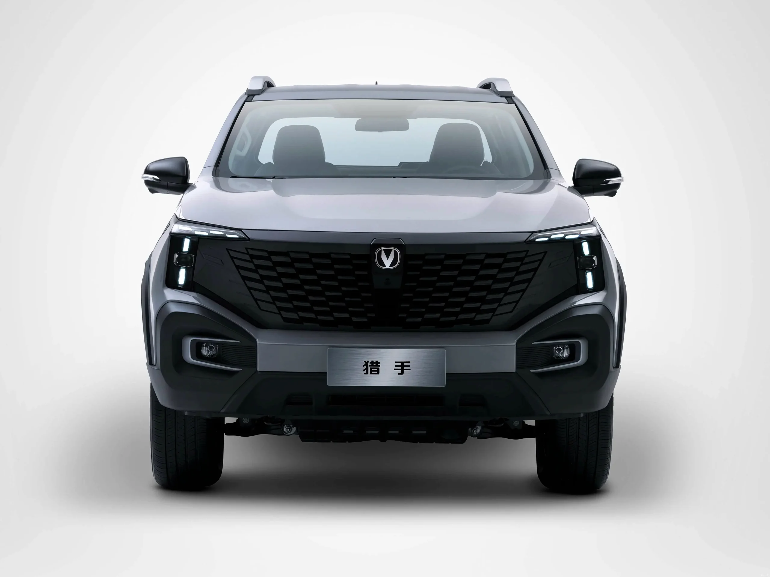 
								Hunter REEV Pickup Truck full									